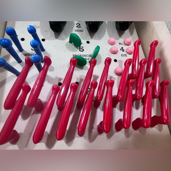 Original 1949 The Game of Cootie - Incomplete Set AS IS 75 years old - Picture 12 of 14